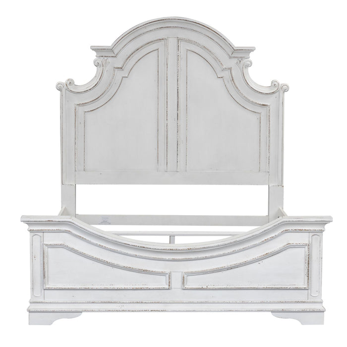 Magnolia Manor King Panel Bed, Dresser & Mirror