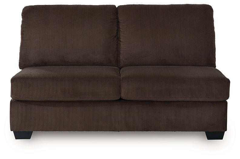 Kimlee Sectional with Chaise - Red Gate Home Furnishings (Ball Ground, GA)