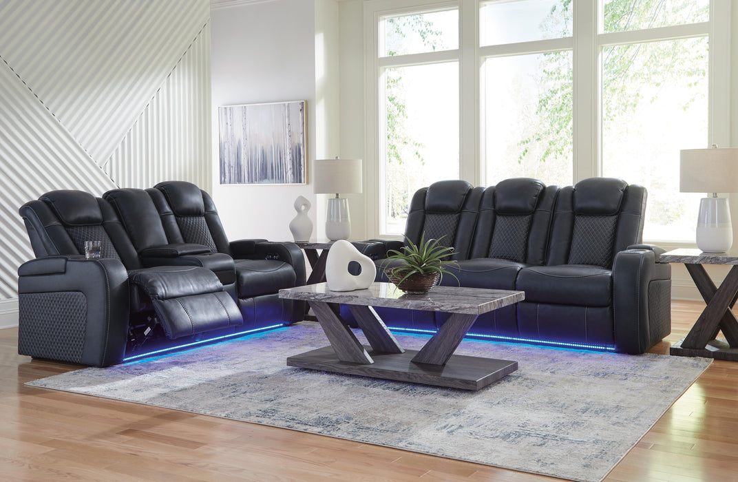 Fyne-Dyme Living Room Set - Red Gate Home Furnishings (Ball Ground, GA)