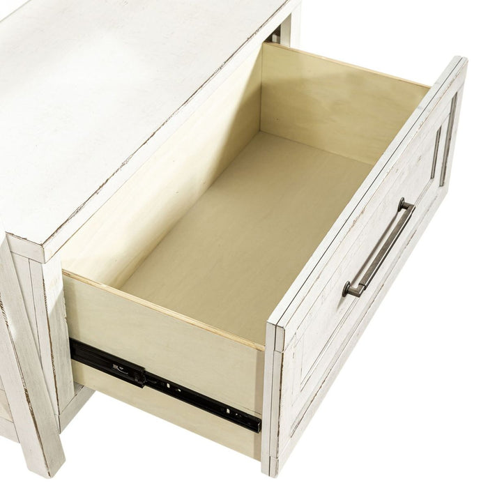 Liberty Furniture Modern Farmhouse Hall Tree in White