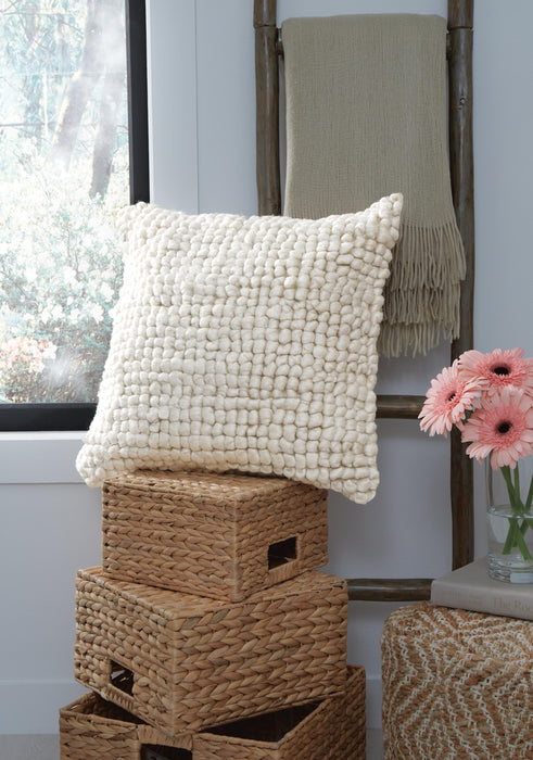 Aavie Pillow - Red Gate Home Furnishings (Ball Ground, GA)