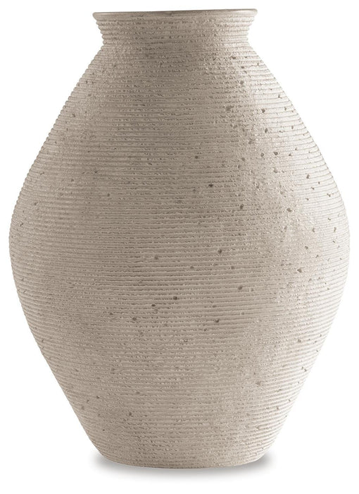 Hannela Vase - Red Gate Home Furnishings (Ball Ground, GA)