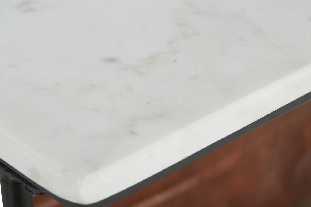 Etanbury Accent Table - Red Gate Home Furnishings (Ball Ground, GA)