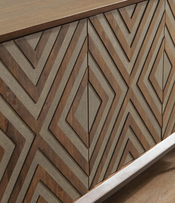 Dreggan Accent Cabinet - Red Gate Home Furnishings (Ball Ground, GA)