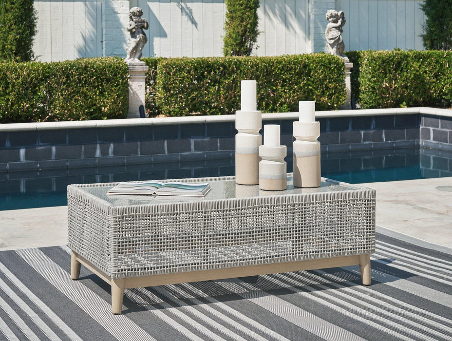 Seton Creek Outdoor Upholstery Set - Red Gate Home Furnishings (Ball Ground, GA)
