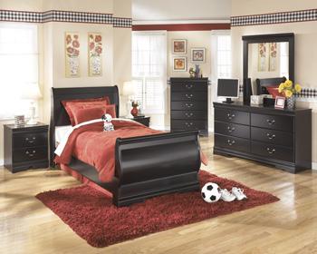 Huey Vineyard Dresser and Mirror - Red Gate Home Furnishings (Ball Ground, GA)