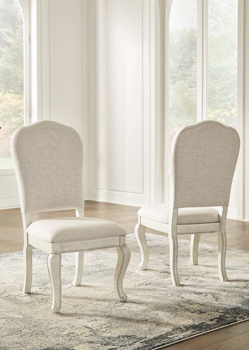 Arlendyne Dining Room Set