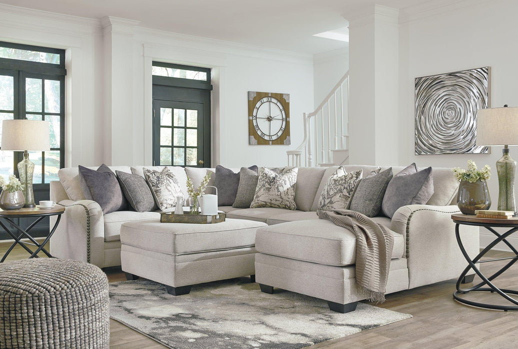 Dellara Living Room Set