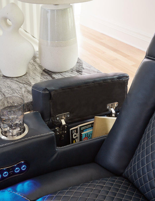 Fyne-Dyme Power Reclining Sofa - Red Gate Home Furnishings (Ball Ground, GA)