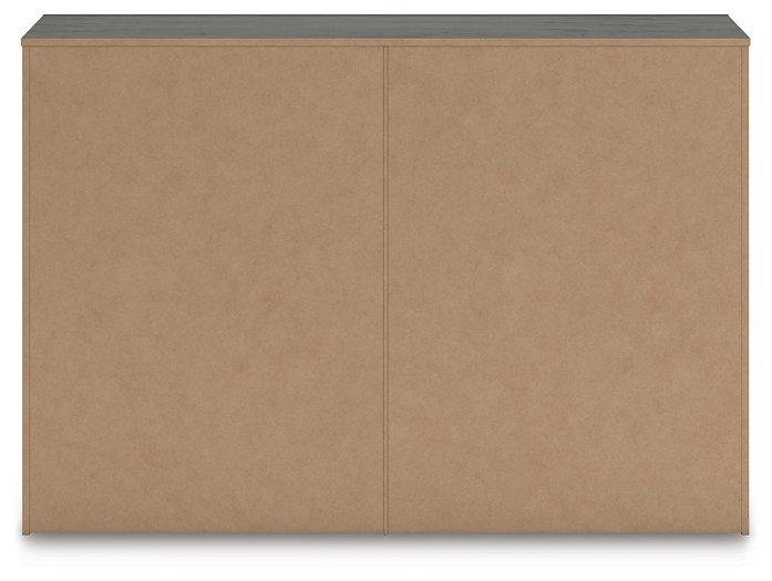 Fraluna Dresser - Red Gate Home Furnishings (Ball Ground, GA)