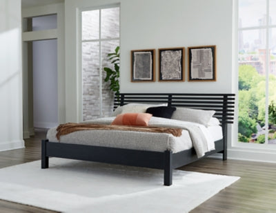 Danziar Slat Bed - Red Gate Home Furnishings (Ball Ground, GA)