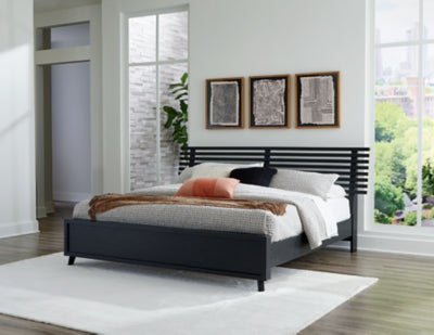 Danziar Slat Bed - Red Gate Home Furnishings (Ball Ground, GA)