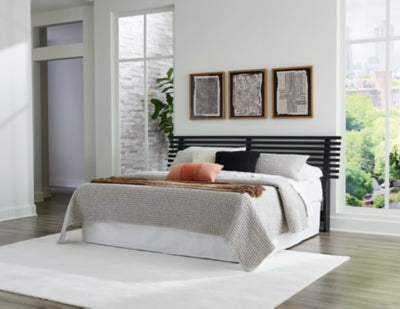 Danziar Slat Bed - Red Gate Home Furnishings (Ball Ground, GA)