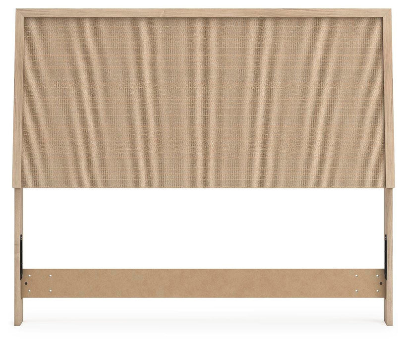Cielden Bed - Red Gate Home Furnishings (Ball Ground, GA)