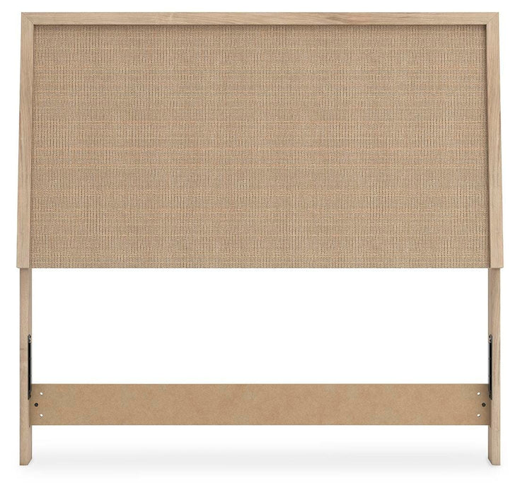 Cielden Bed - Red Gate Home Furnishings (Ball Ground, GA)