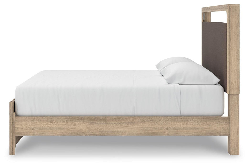 Kinlanni Upholstered Bed - Red Gate Home Furnishings (Ball Ground, GA)