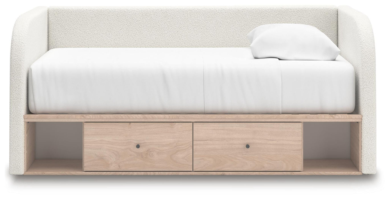Arloster Upholstered Bed - Red Gate Home Furnishings (Ball Ground, GA)
