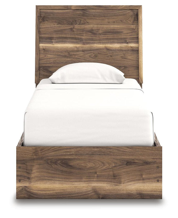 Chirason Bed - Red Gate Home Furnishings (Ball Ground, GA)