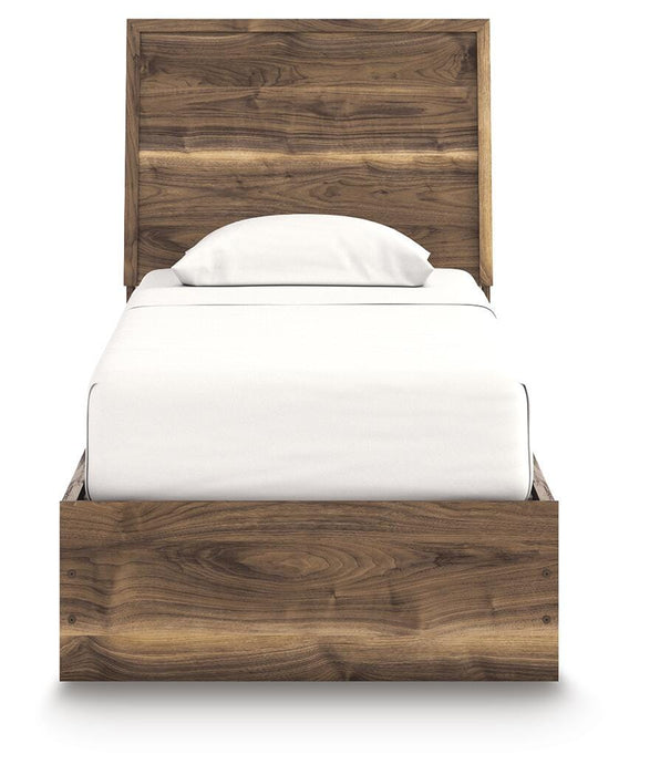 Chirason Bed - Red Gate Home Furnishings (Ball Ground, GA)