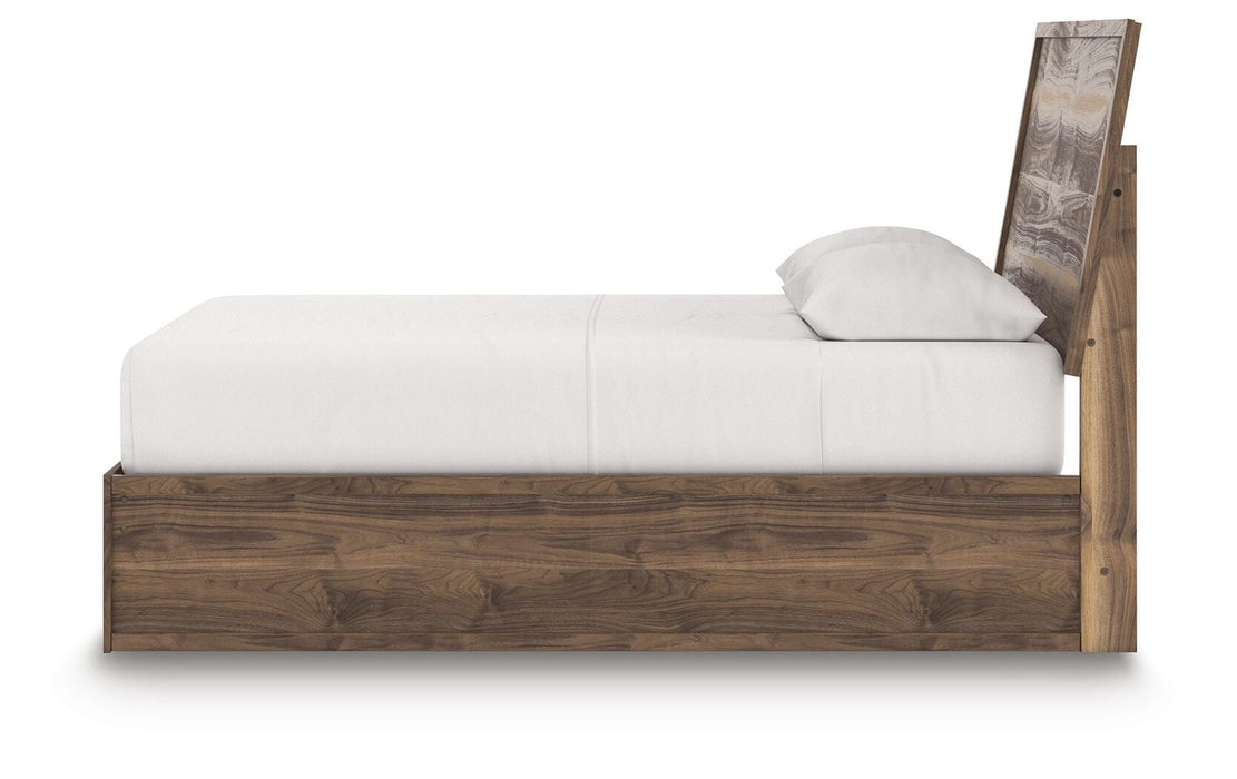 Chirason Bed - Red Gate Home Furnishings (Ball Ground, GA)