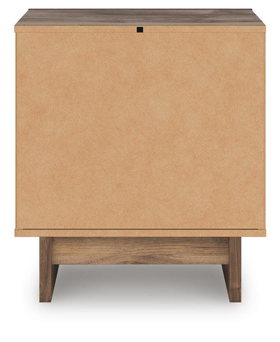 Chirason Nightstand - Red Gate Home Furnishings (Ball Ground, GA)