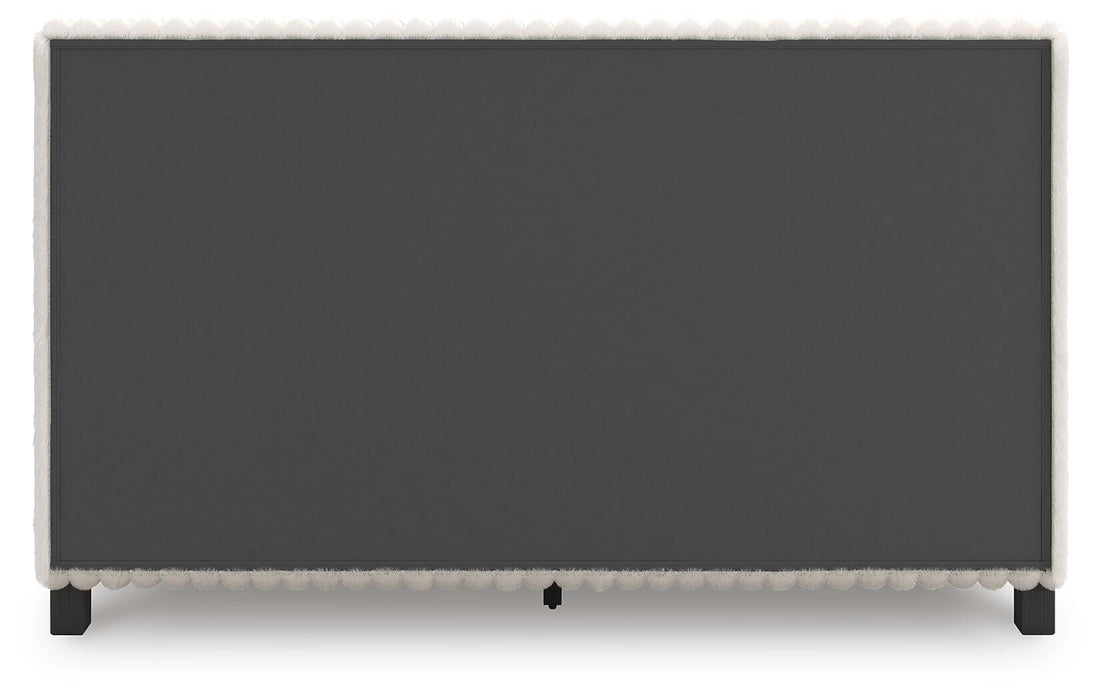 Zuraleus Bed - Red Gate Home Furnishings (Ball Ground, GA)