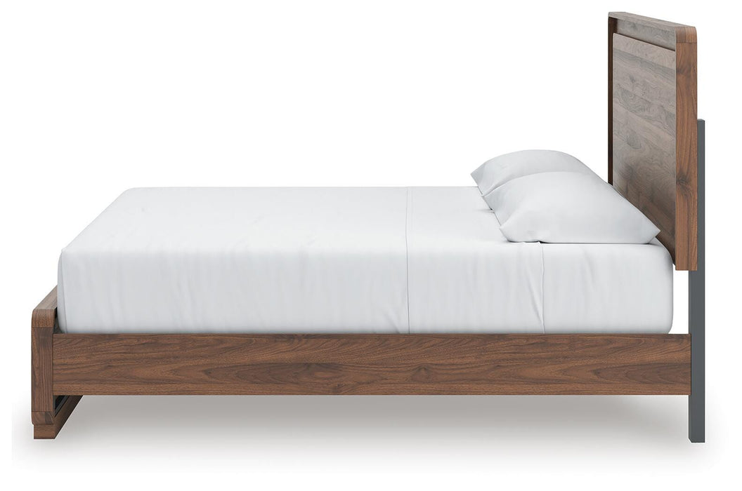 Fortlorn Bed - Red Gate Home Furnishings (Ball Ground, GA)