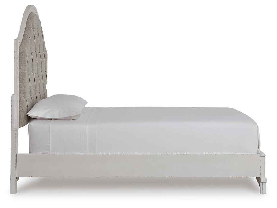 Blendon Queen Upholstered Bed - Red Gate Home Furnishings (Ball Ground, GA)