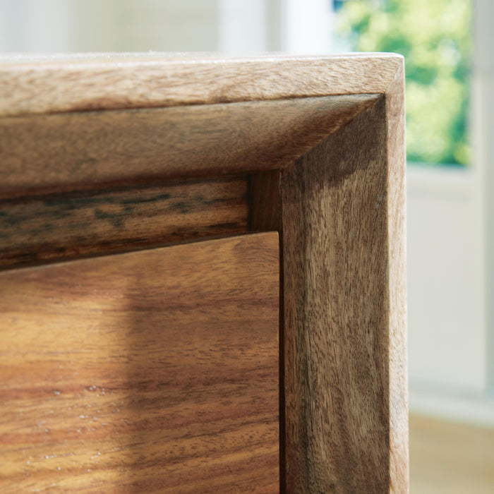 Dressonni Nightstand - Red Gate Home Furnishings (Ball Ground, GA)