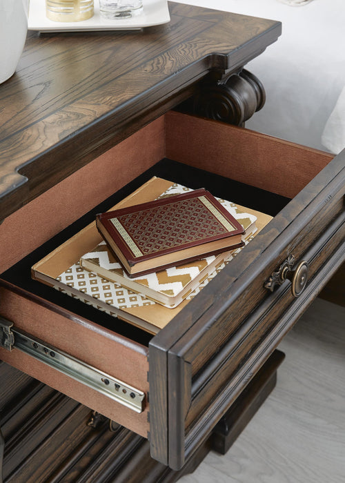 Maylee Bedroom Set - Red Gate Home Furnishings (Ball Ground, GA)