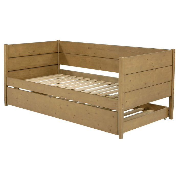 Calinda Daybeds