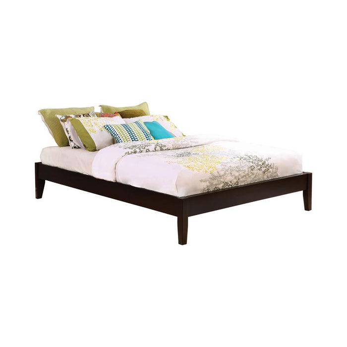 Hounslow California King, E.King, & Queen Universal Platform Bed Cappuccino - Red Gate Home Furnishings (Ball Ground, GA)