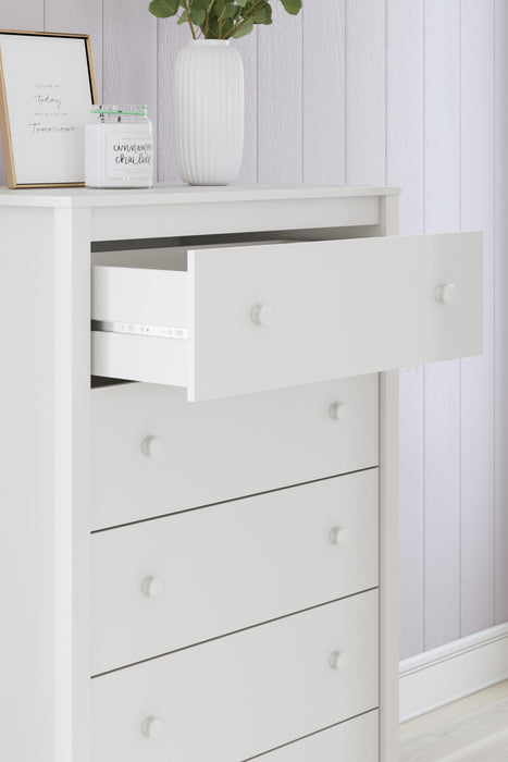 Hallityn Chest of Drawers - Red Gate Home Furnishings (Ball Ground, GA)