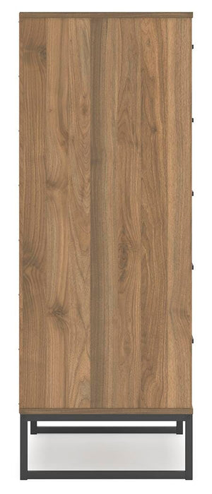 Deanlow Chest of Drawers - Red Gate Home Furnishings (Ball Ground, GA)