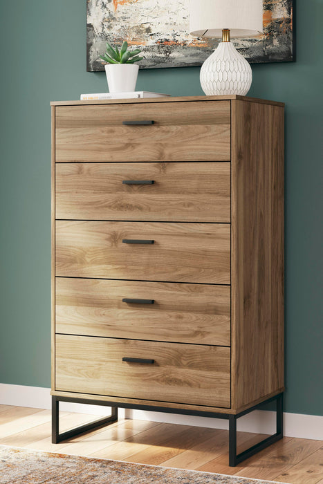 Deanlow Chest of Drawers - Red Gate Home Furnishings (Ball Ground, GA)
