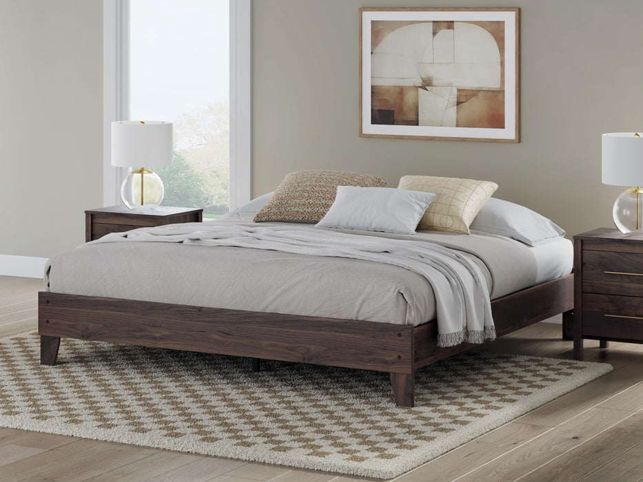 Calverson Bed - Red Gate Home Furnishings (Ball Ground, GA)