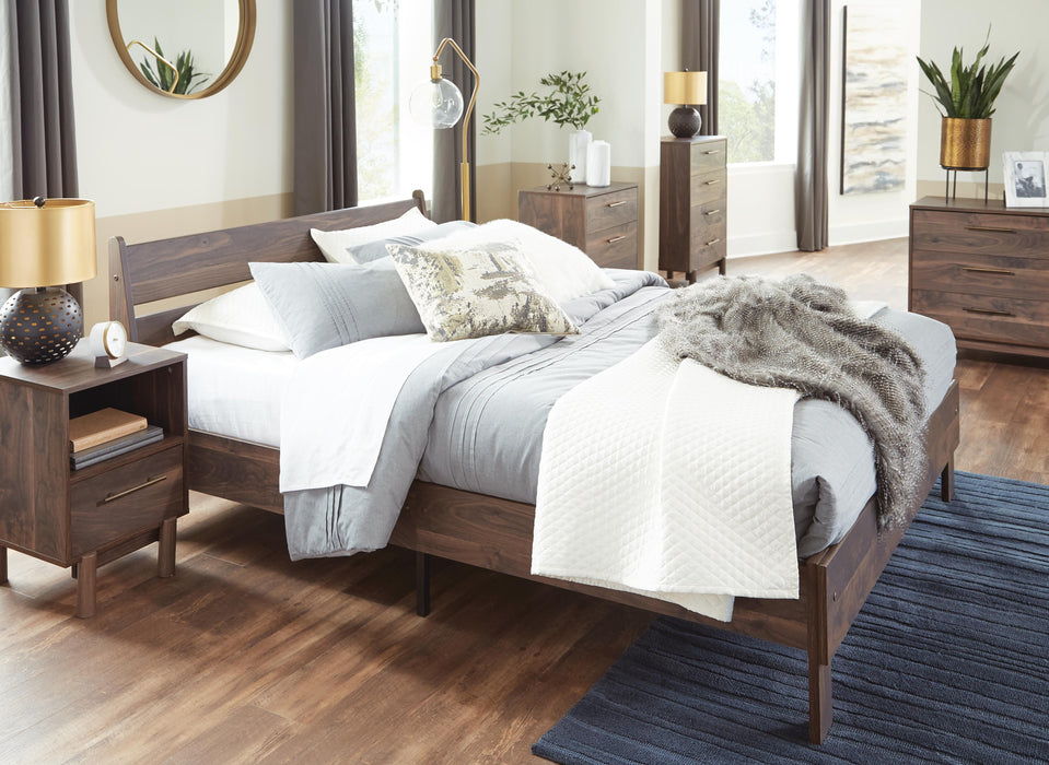 Calverson Bed - Red Gate Home Furnishings (Ball Ground, GA)
