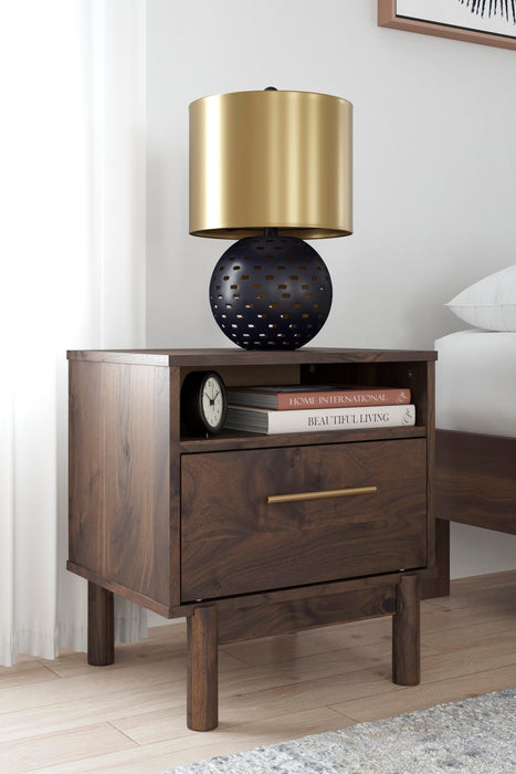 Calverson Nightstand - Red Gate Home Furnishings (Ball Ground, GA)