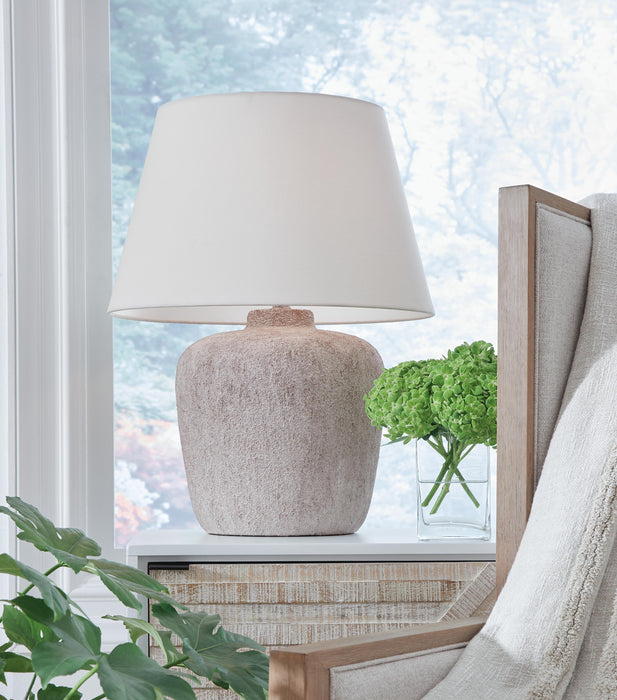 Danry Lamp Set - Red Gate Home Furnishings (Ball Ground, GA)