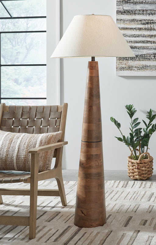 Danset Floor Lamp - Red Gate Home Furnishings (Ball Ground, GA)