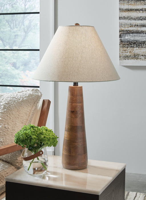 Danset Lamp Set - Red Gate Home Furnishings (Ball Ground, GA)