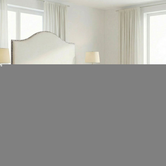 Vilna Queen Bed
